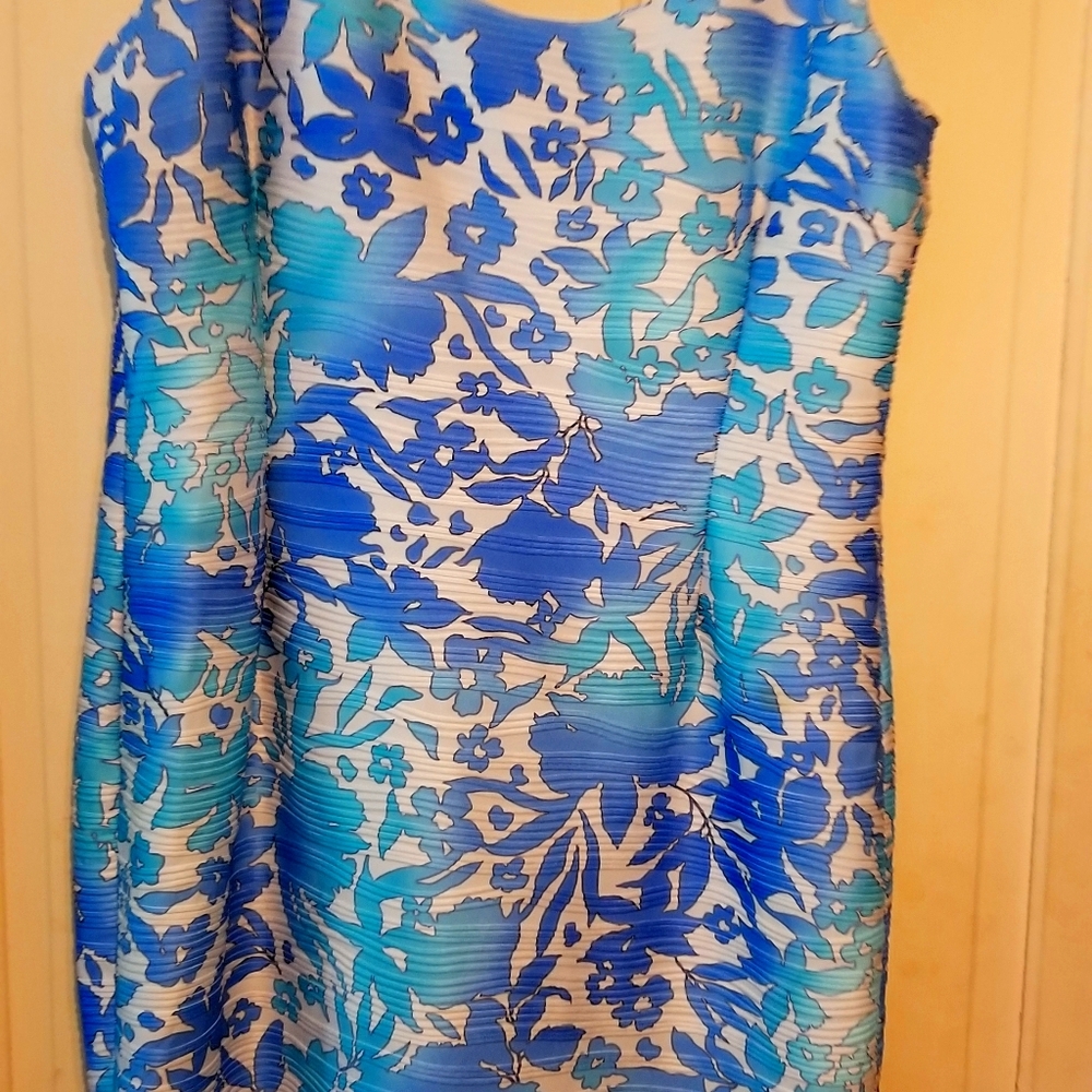 Jennifer Lopez Bodycon dress